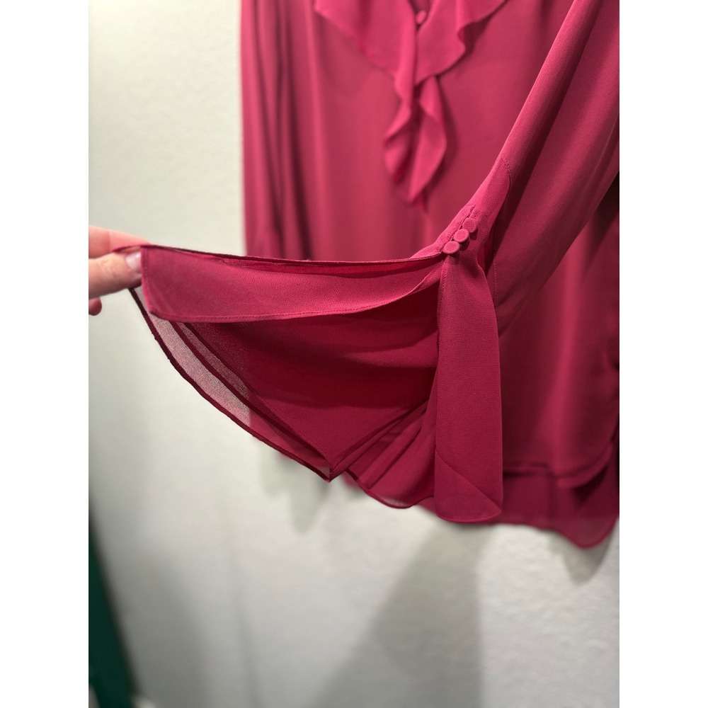 White House Black Market Women Burgundy Bell Sleeve Ruffle Blouse Top Size 2 - Picture 2 of 7